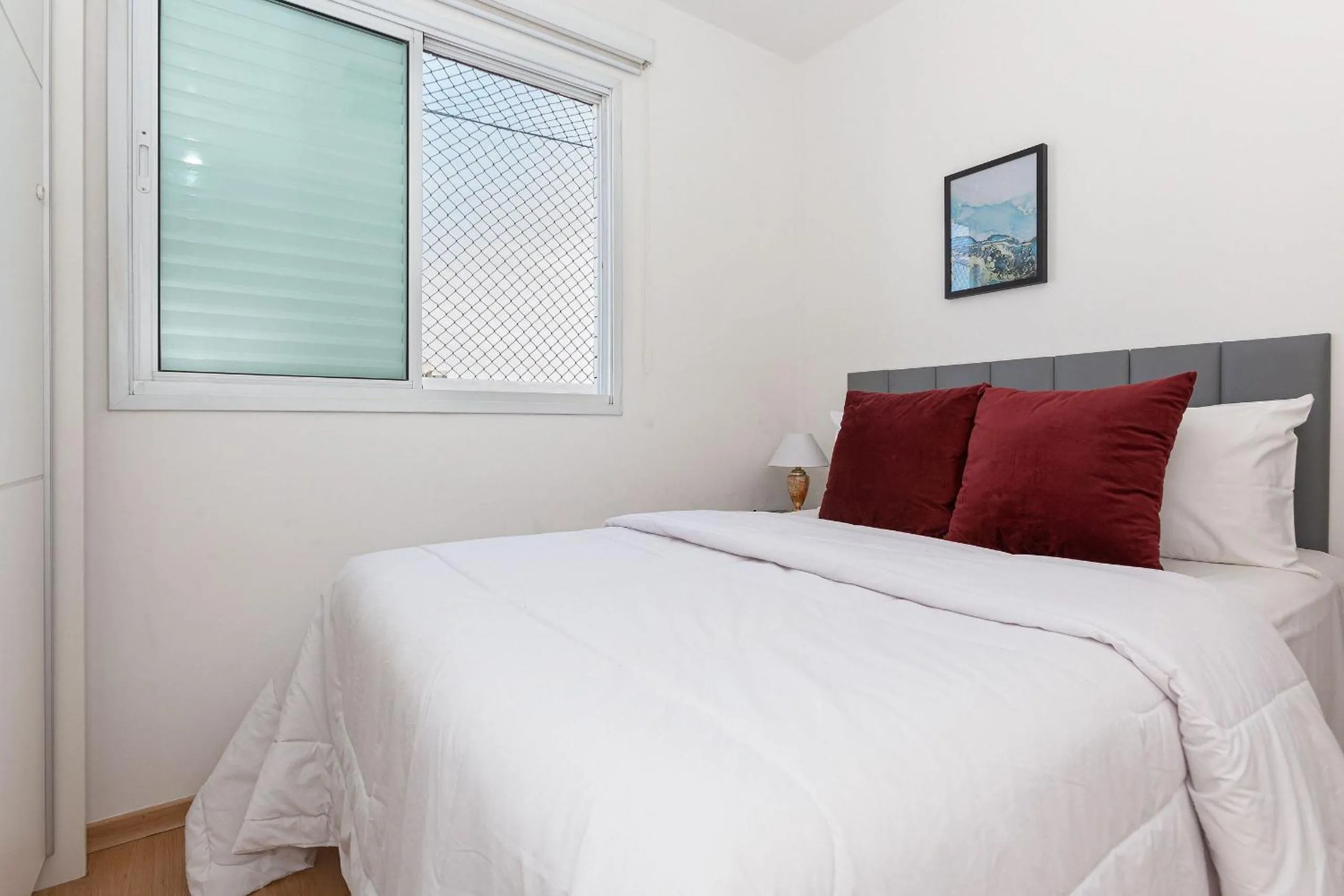 Bed in Vossa Bossa Pinheiros Style