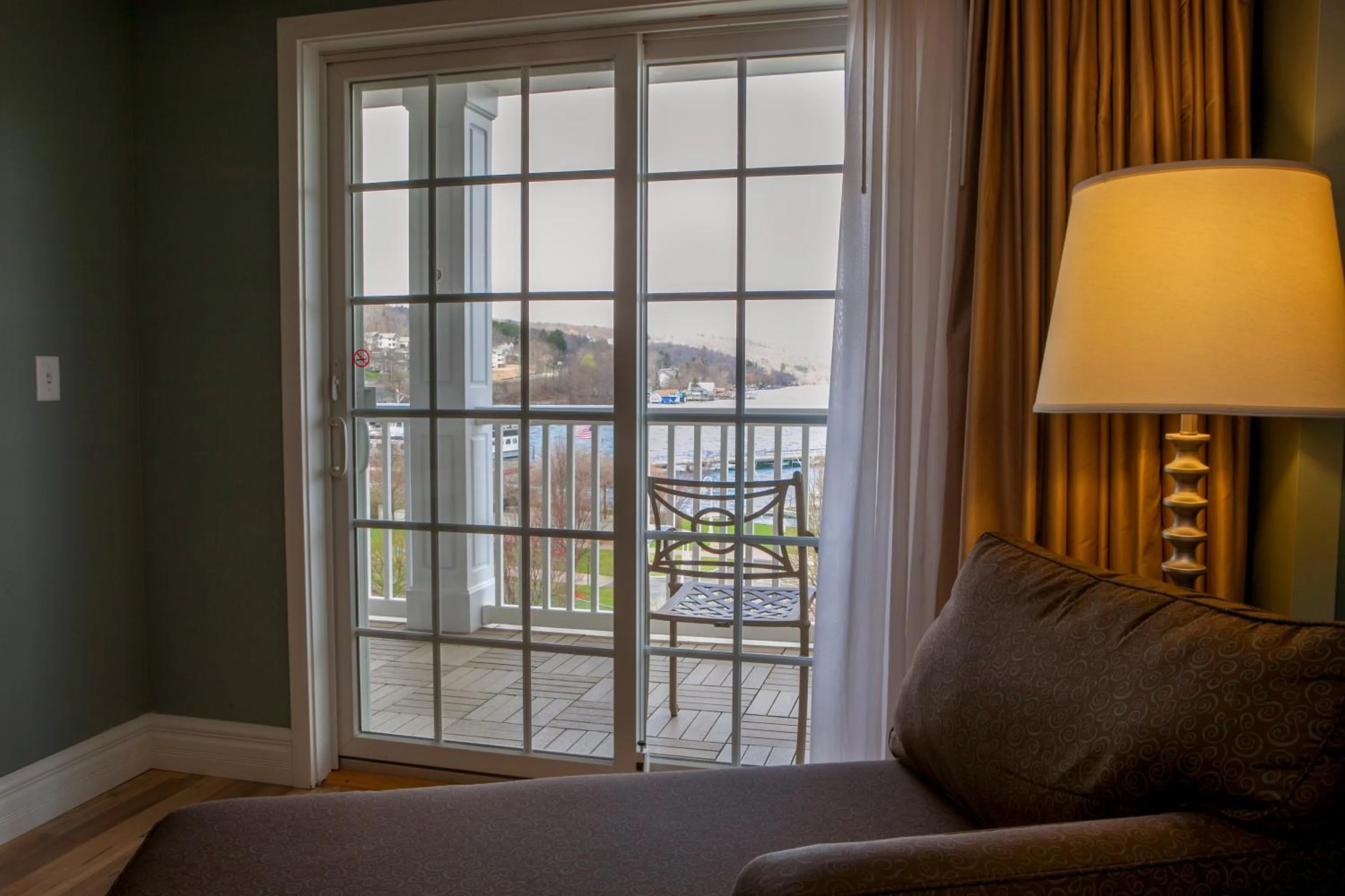 Patio in Watkins Glen Harbor Hotel