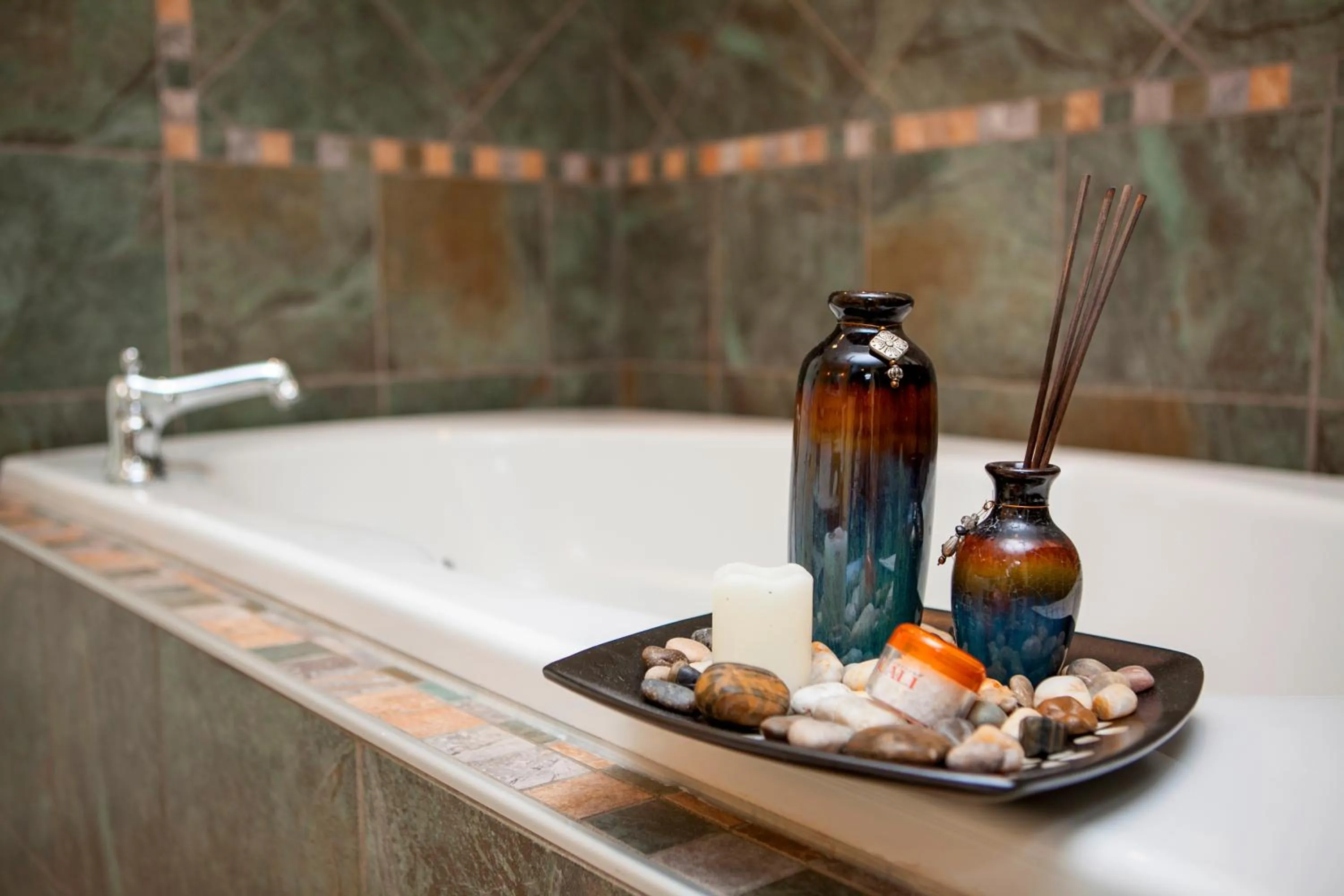 Decorative detail in Watkins Glen Harbor Hotel