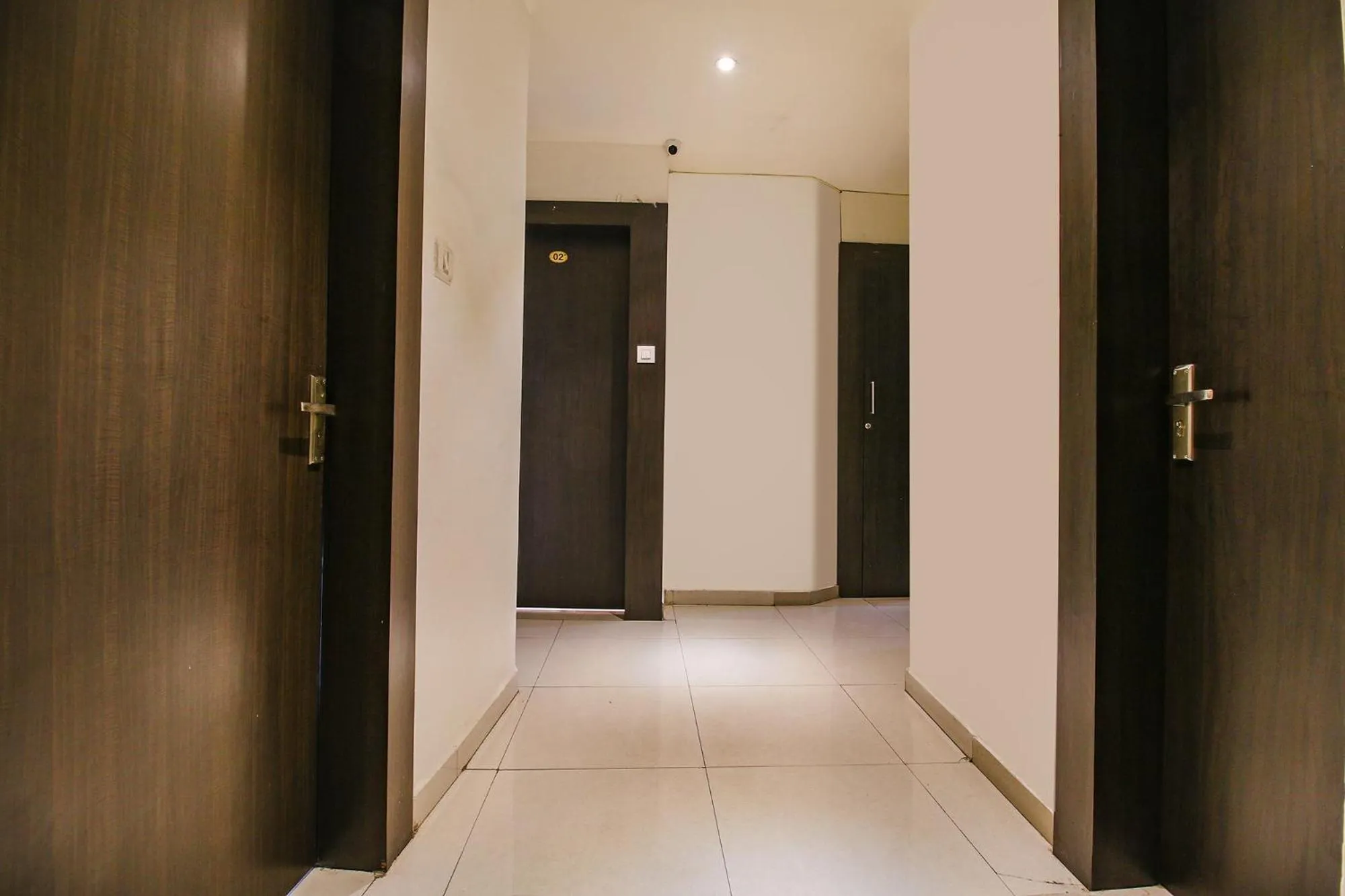 Lobby or reception in FabHotel Royal Palace II