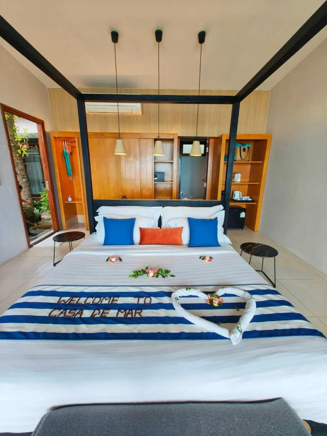 Bedroom, Bed in Casa De Mar - Koh Samui