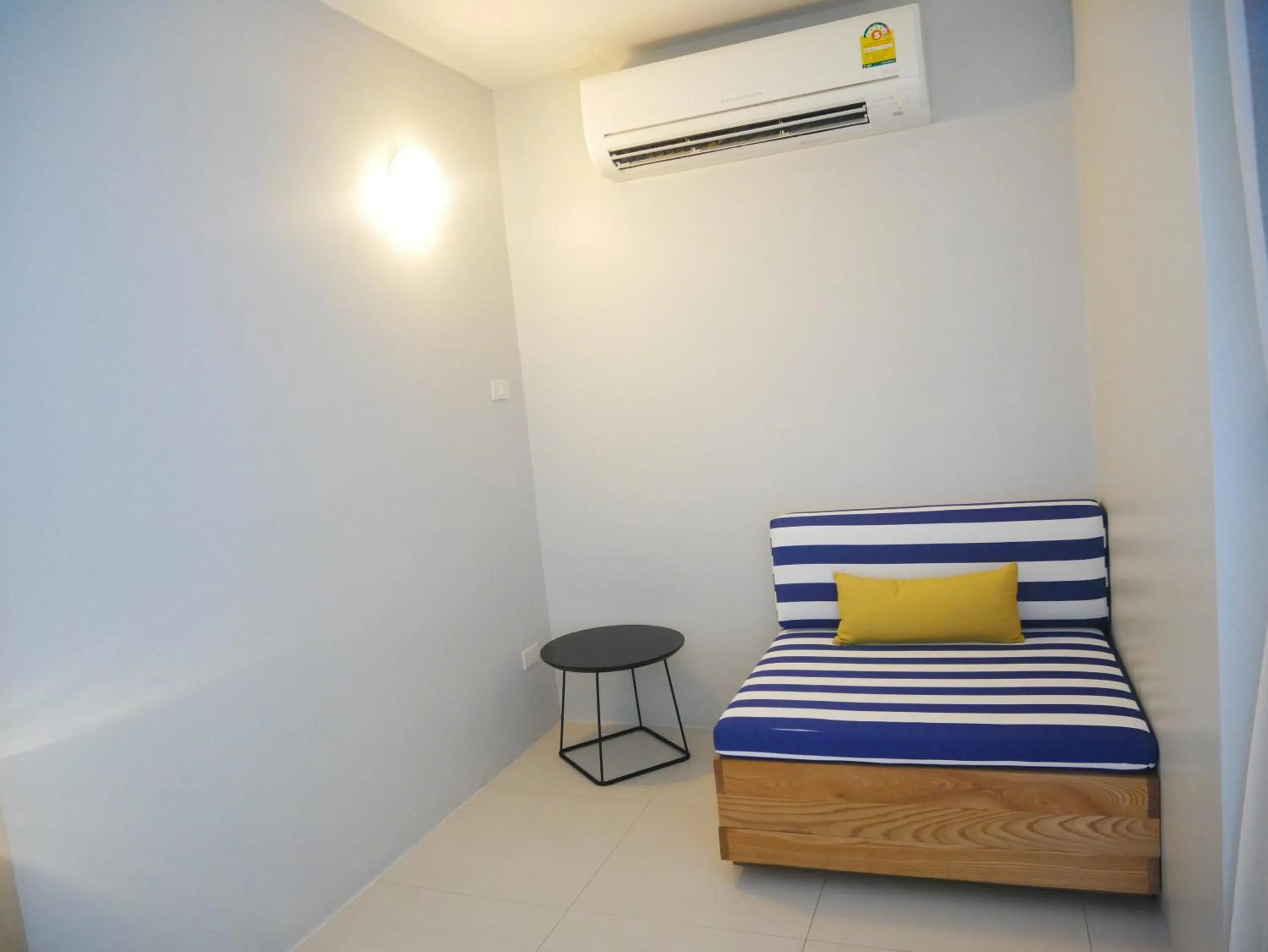 Seating area, Bed in Casa De Mar - Koh Samui