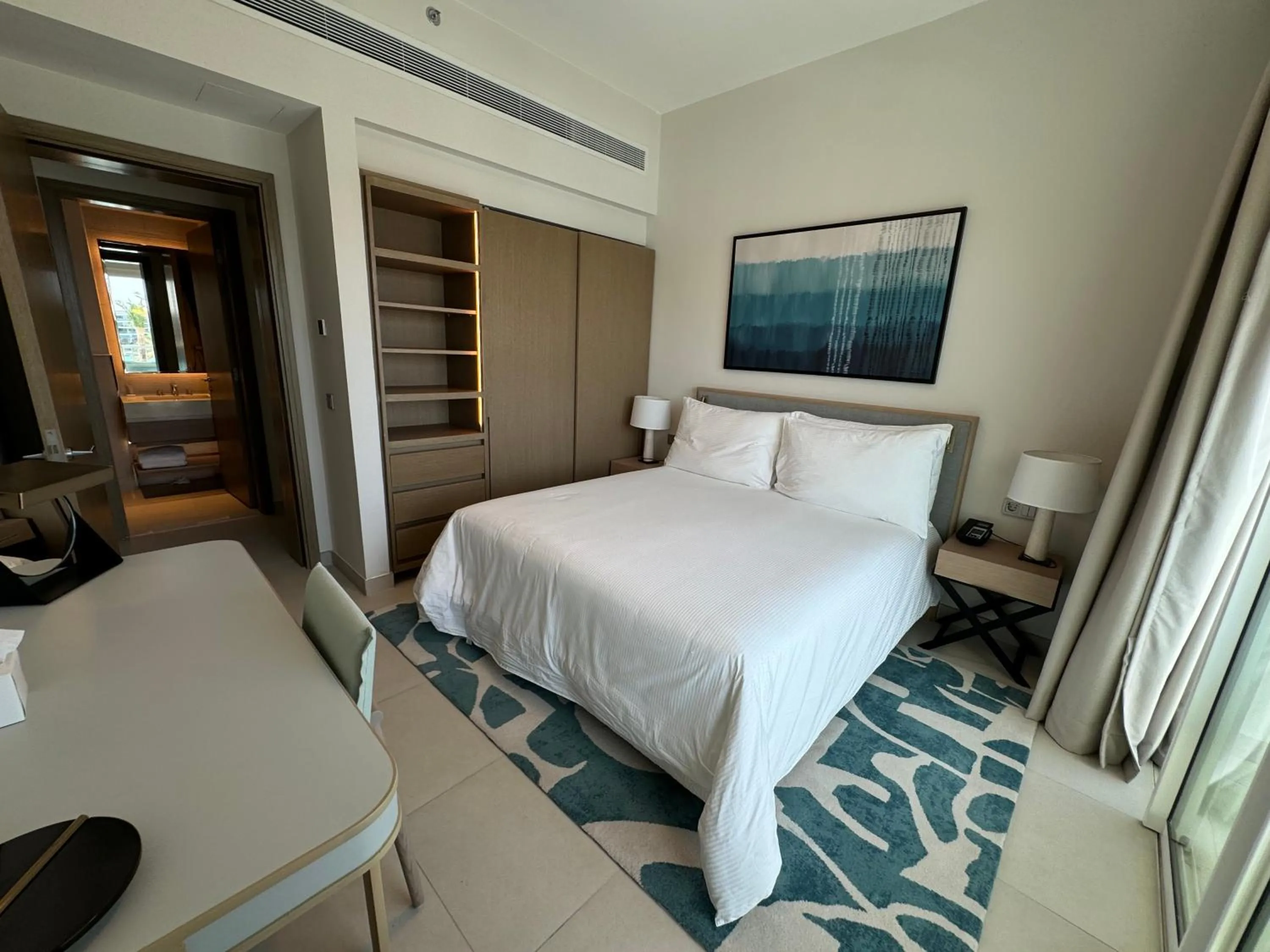 Bed in Vida Marina Resort Marassi Residences Three Bedroom Apartment Marina View