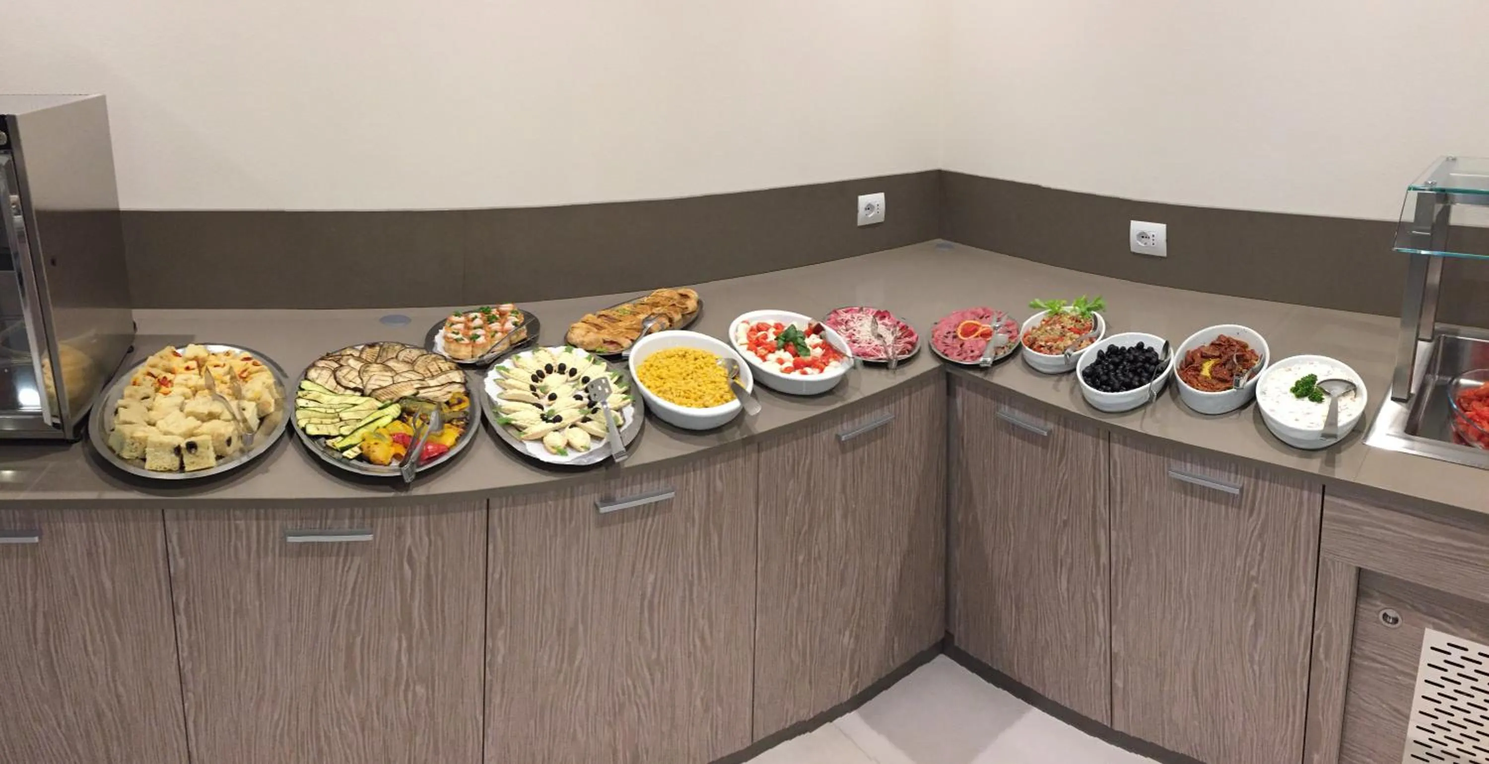 Food in Hotel Montreal