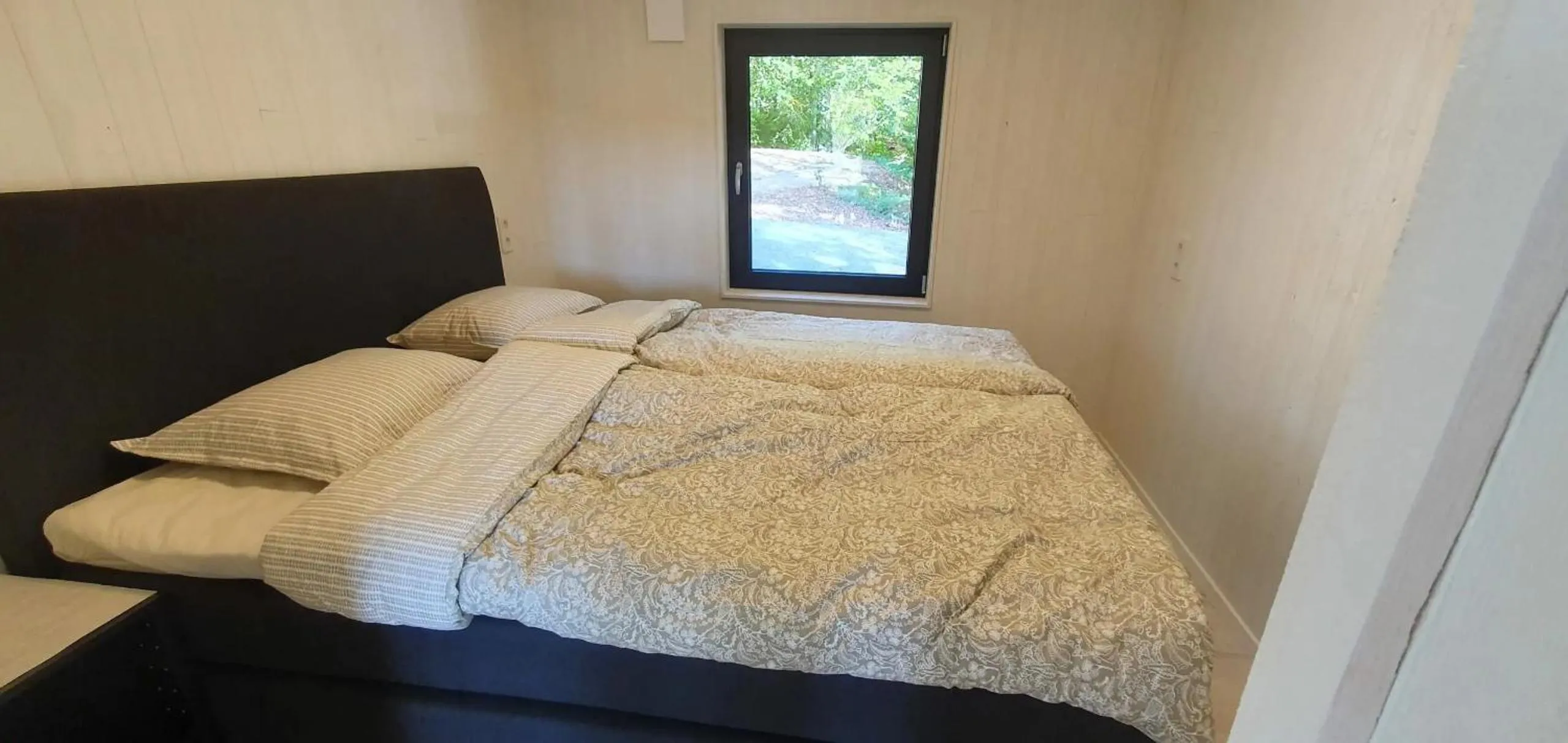 Bed in Långasjönäs Camping & Stugby