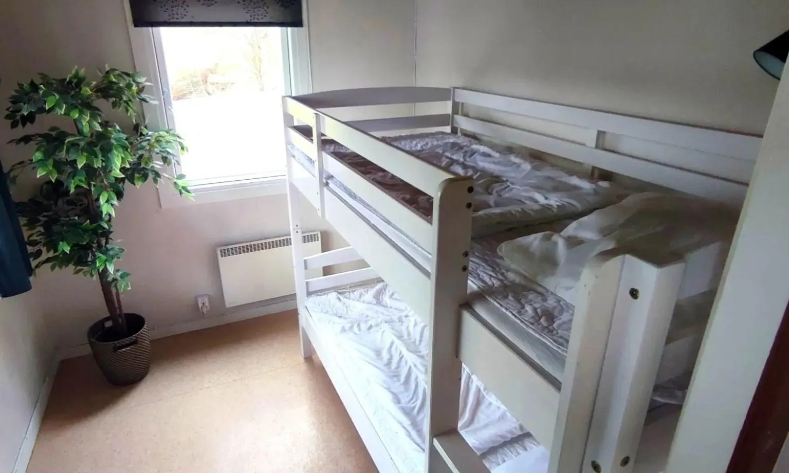 Bed in Långasjönäs Camping & Stugby