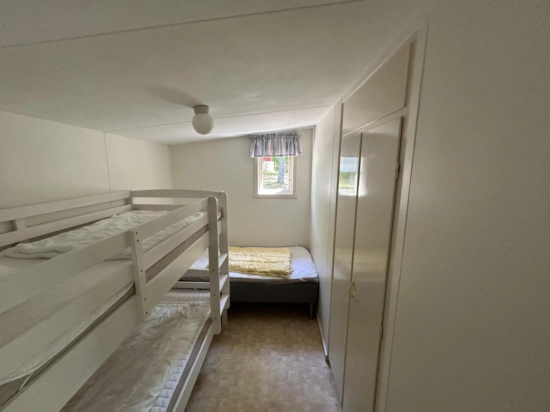 Bed in Långasjönäs Camping & Stugby