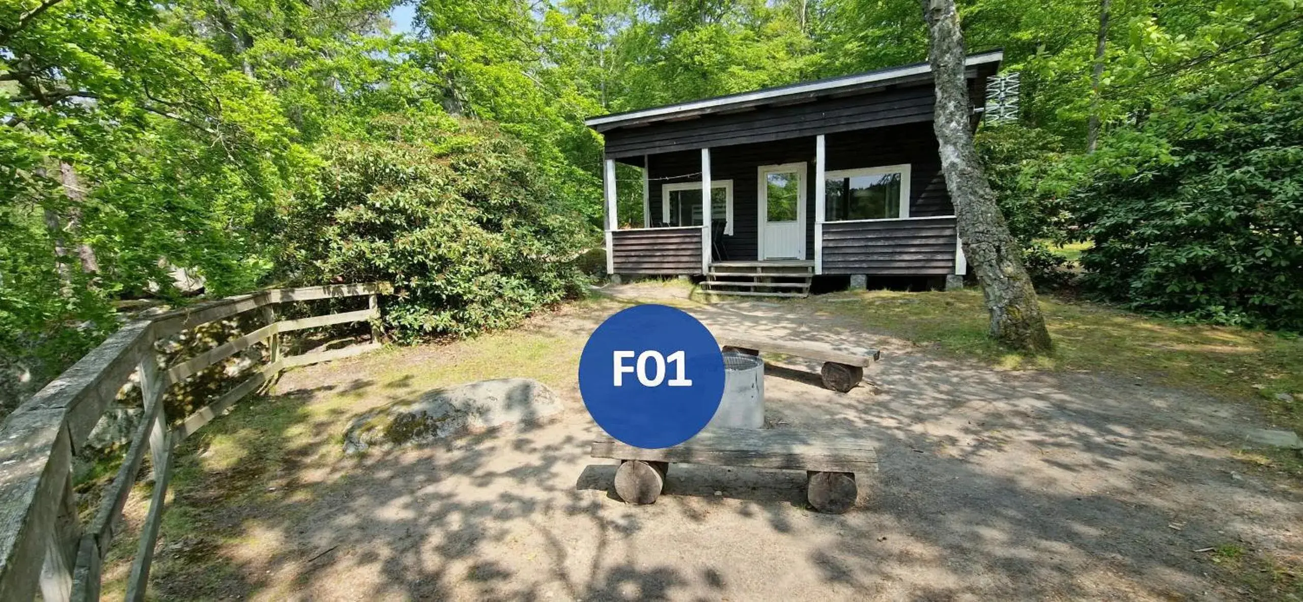 Large Two-Bedroom House (6 Adults) in Långasjönäs Camping & Stugby Large Two-Bedroom House (6 Adults) in Långasjönäs Camping & Stugby