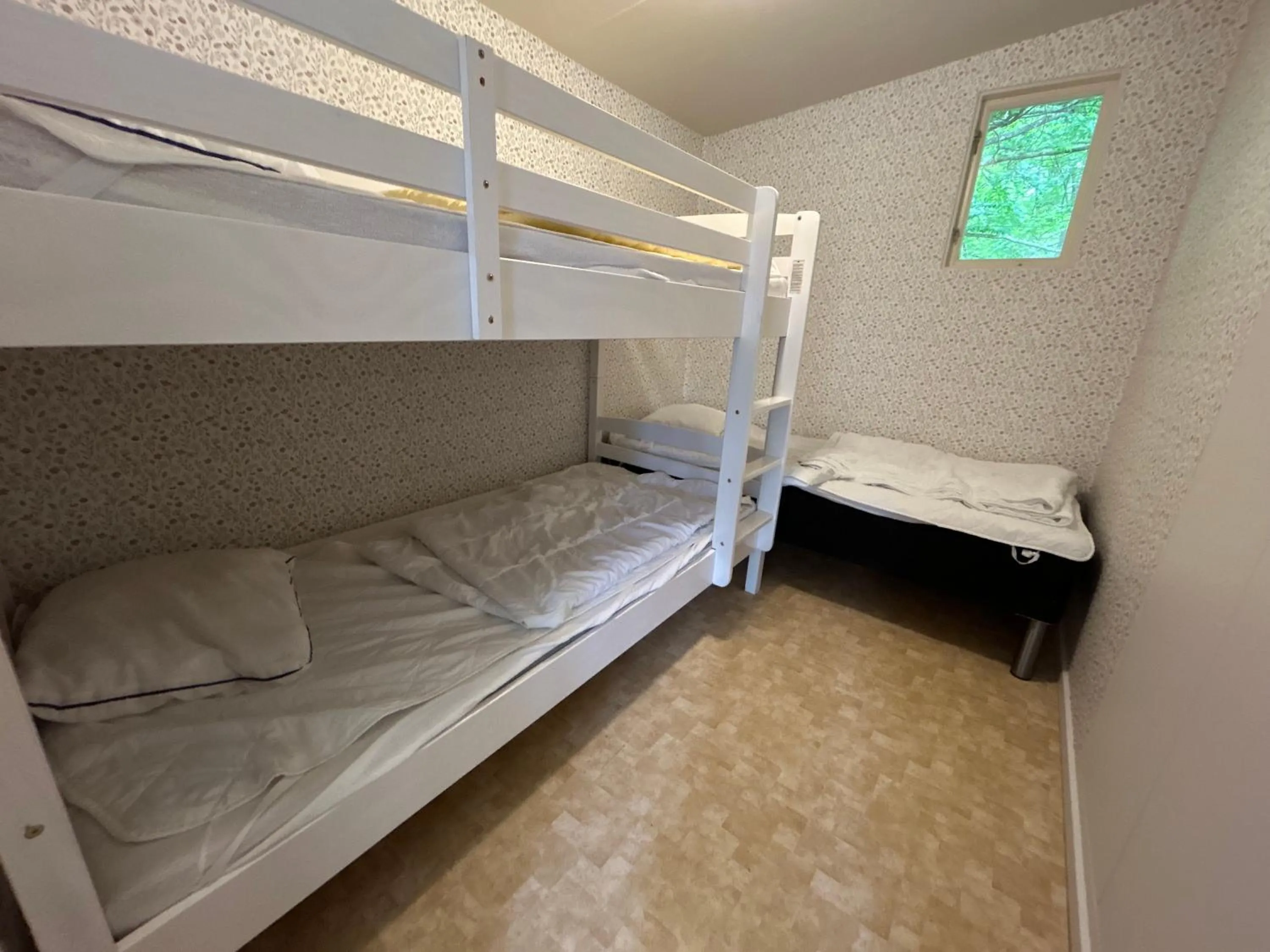 Bed in Långasjönäs Camping & Stugby