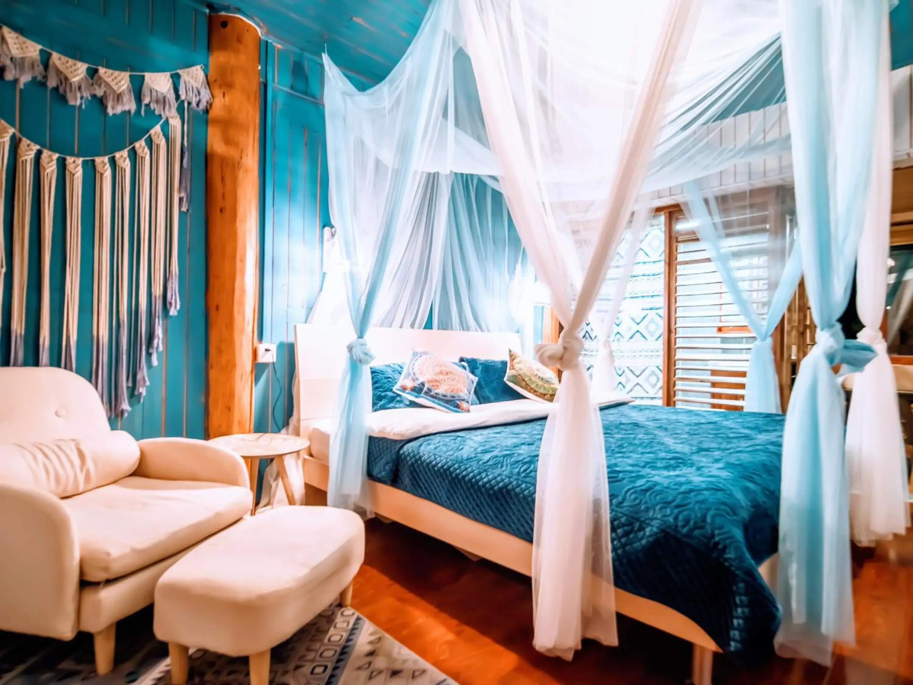 Queen Room in Tuo Tuo Guest House Queen Room in Tuo Tuo Guest House