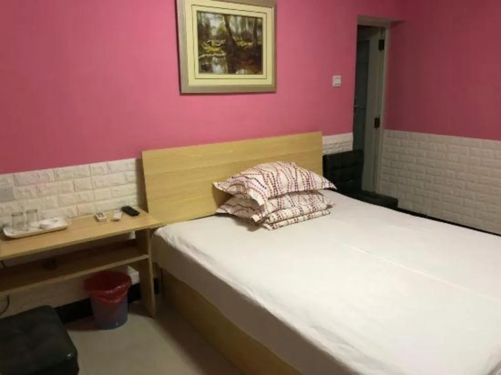 Bed in Lianyungang Jianyuan Hotel