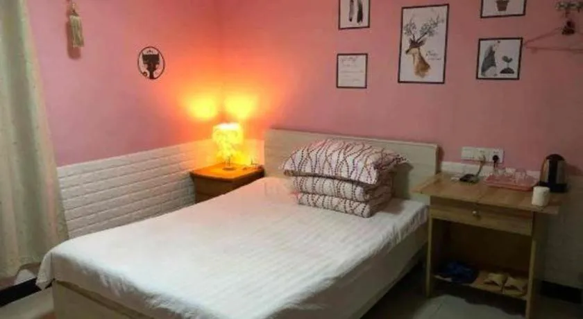 Bed in Lianyungang Jianyuan Hotel