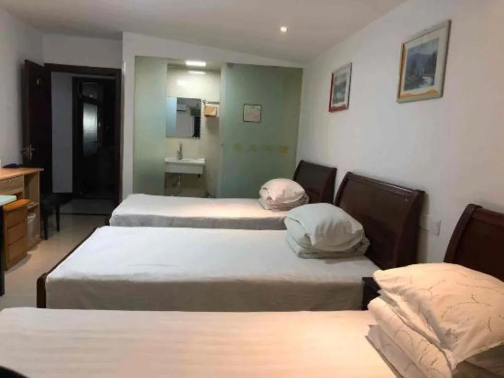 Bed in Lianyungang Jianyuan Hotel