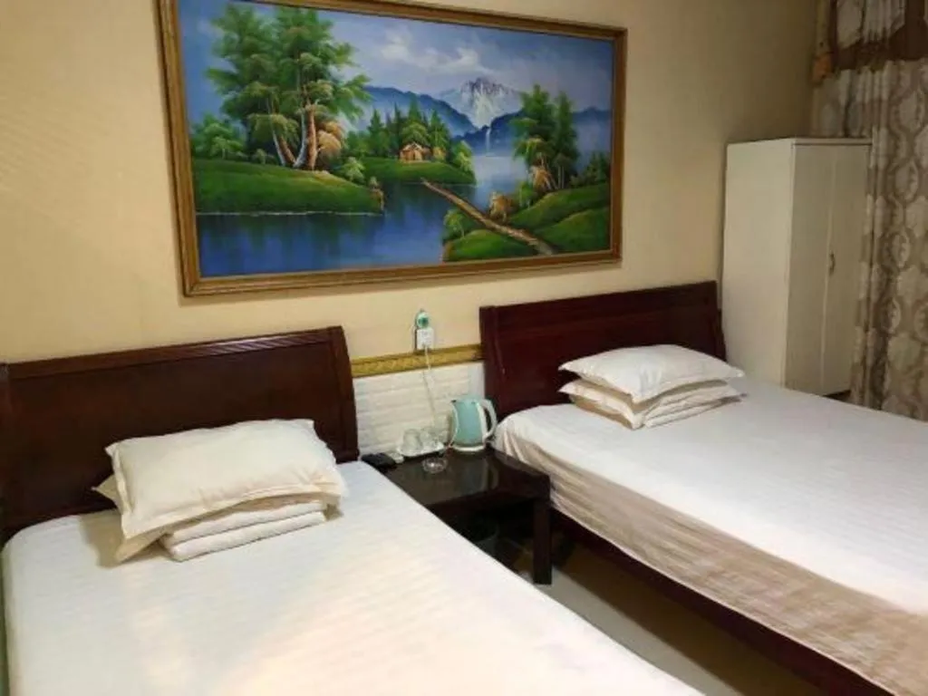 Bed in Lianyungang Jianyuan Hotel