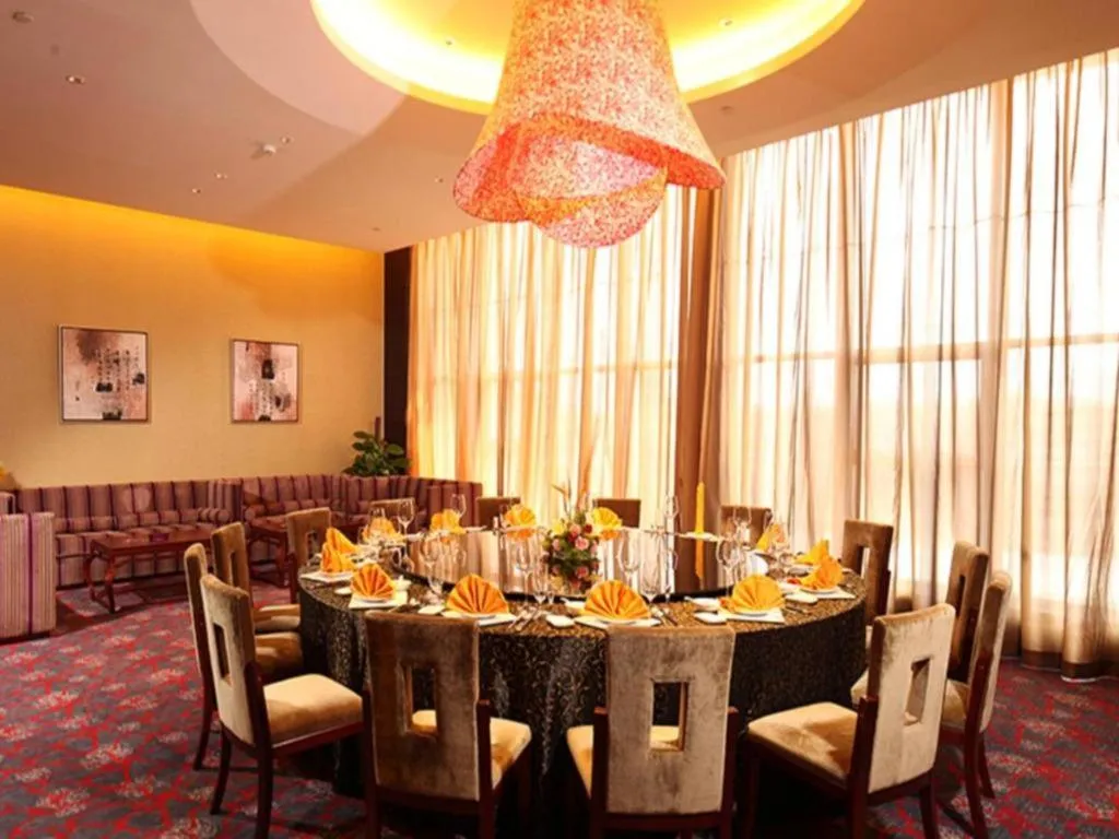 Grand Skylight International Hotel Gongqingcheng