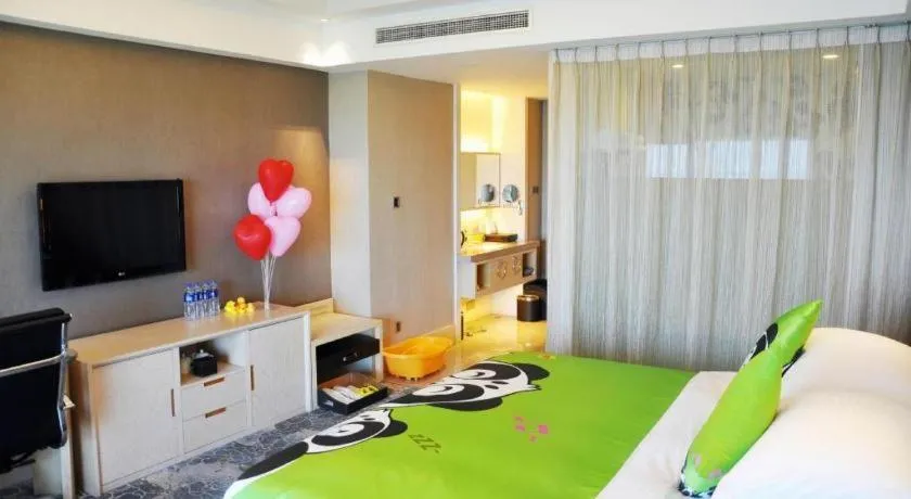 Bed in Grand Skylight International Hotel Gongqingcheng