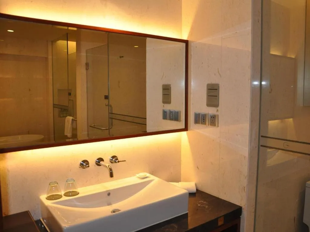 Grand Skylight International Hotel Gongqingcheng