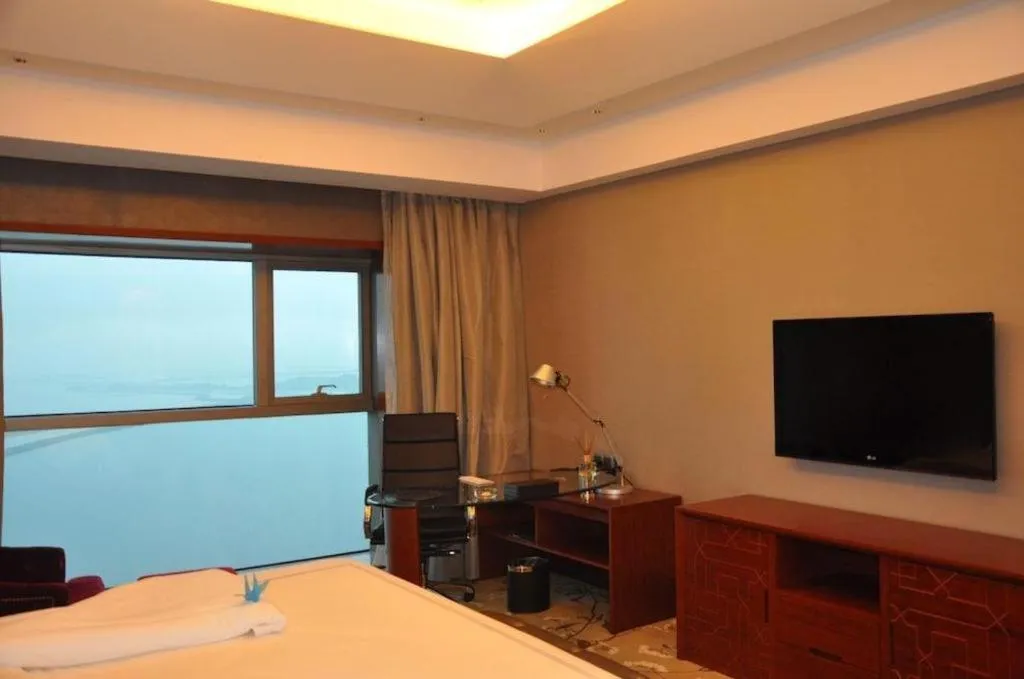 Bed in Grand Skylight International Hotel Gongqingcheng