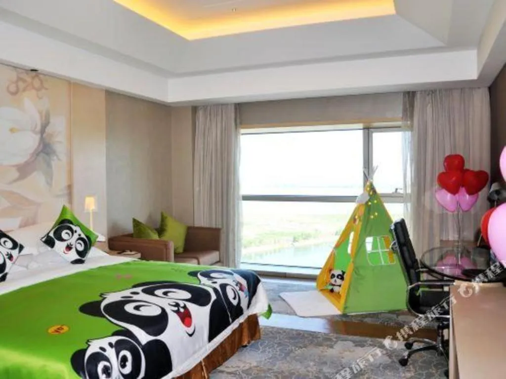 Bed in Grand Skylight International Hotel Gongqingcheng