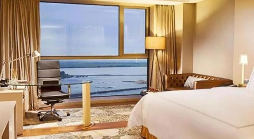 Grand Skylight International Hotel Gongqingcheng