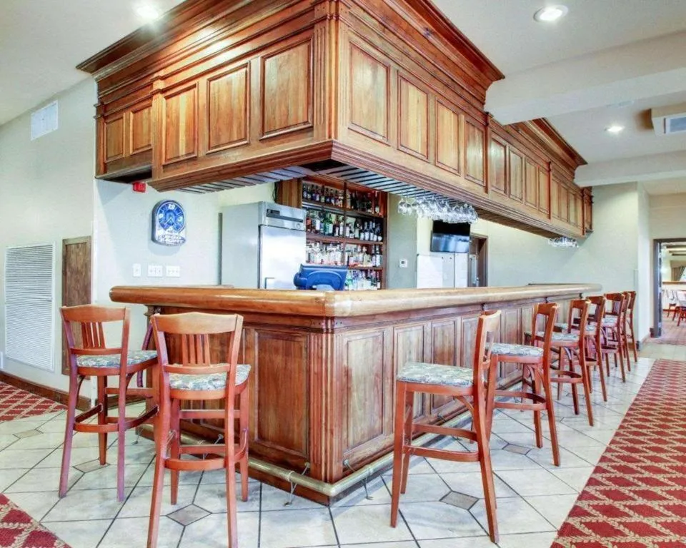 Clarion Suites Vidalia Riverfront