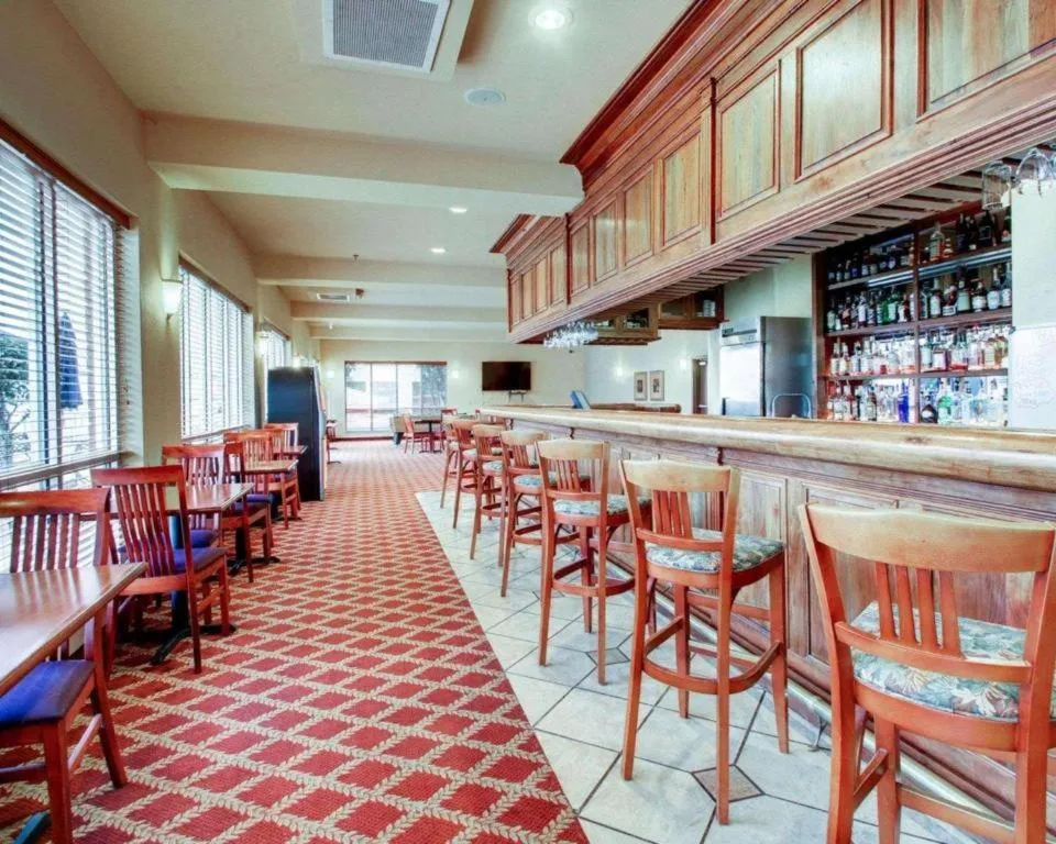 Clarion Suites Vidalia Riverfront