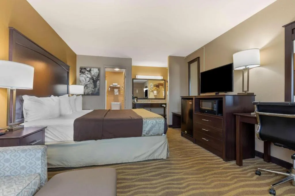 Best Western Taylor Inn