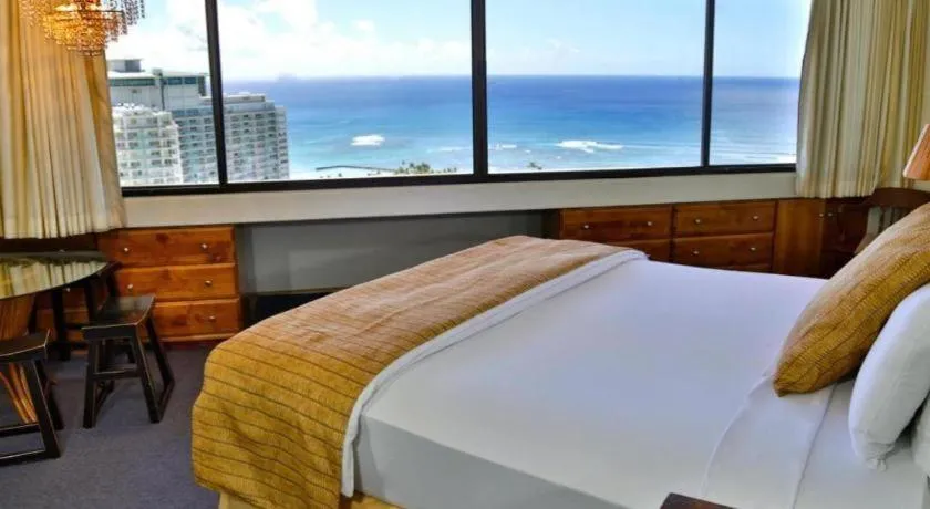 Bed in Marina Tower Waikiki