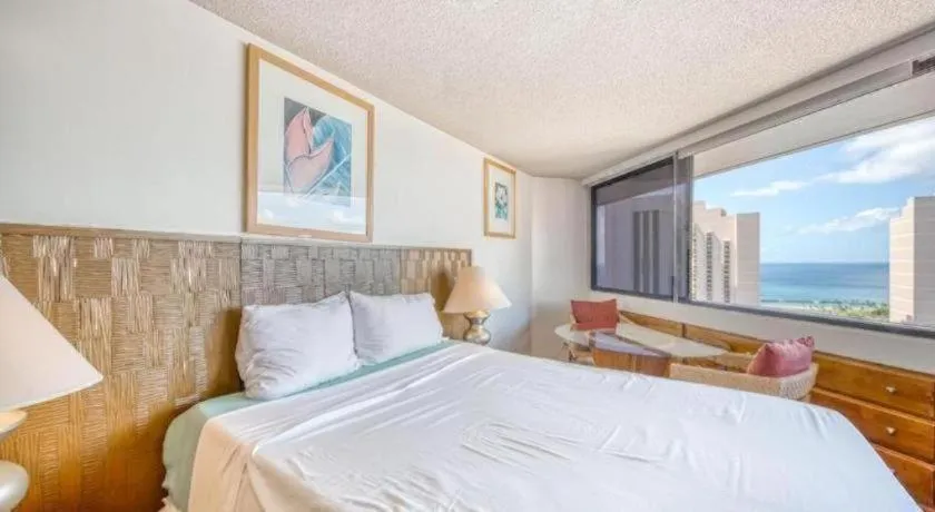 Bed in Marina Tower Waikiki