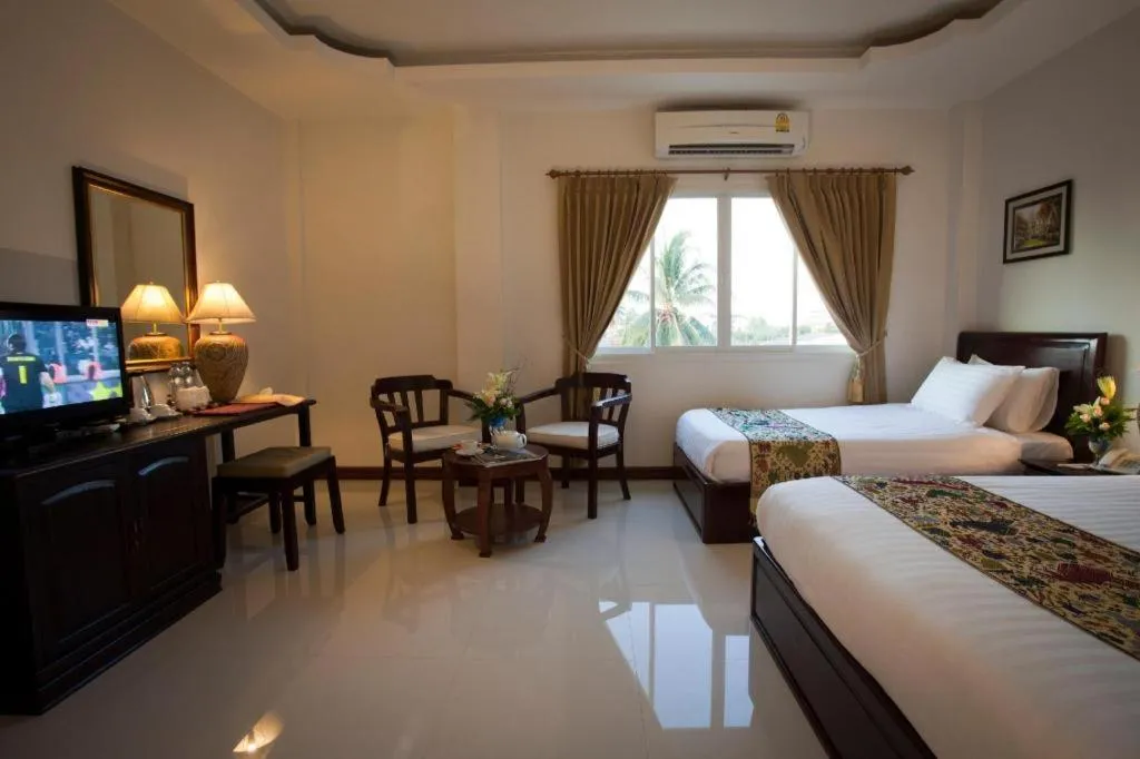 Bed in Lao Golden Hotel