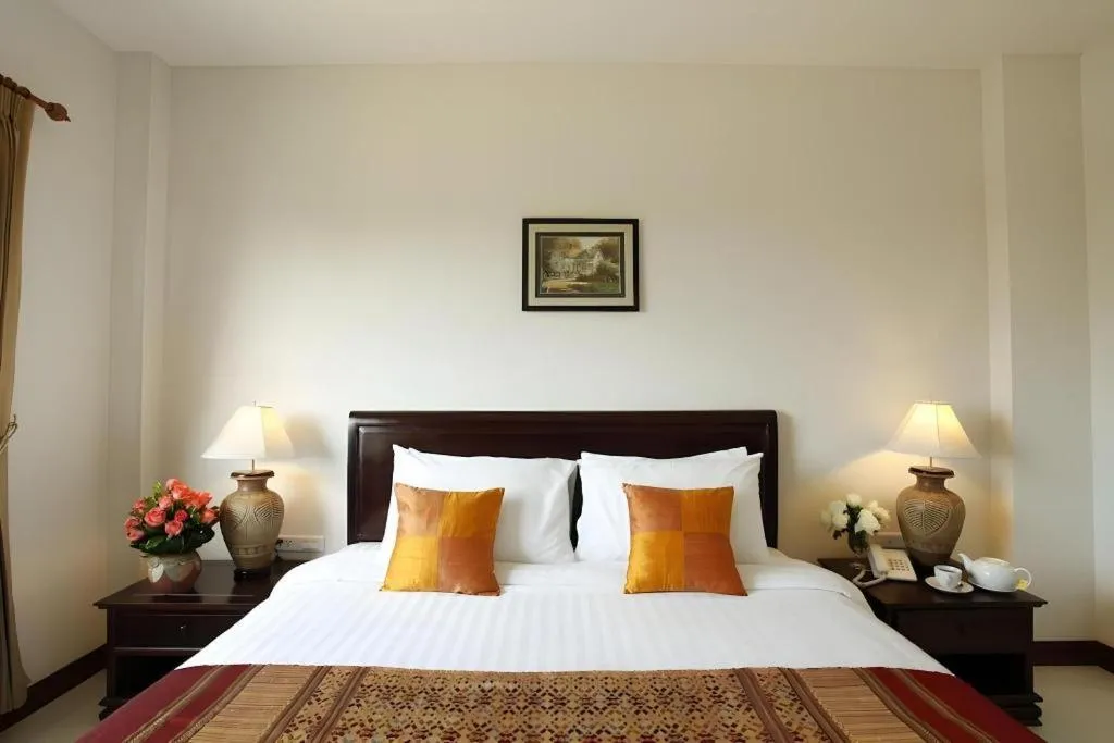 Bed in Lao Golden Hotel