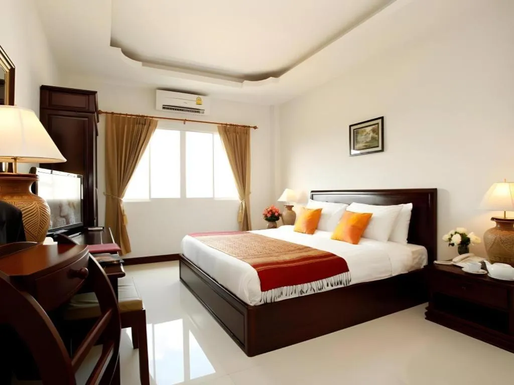 Bed in Lao Golden Hotel