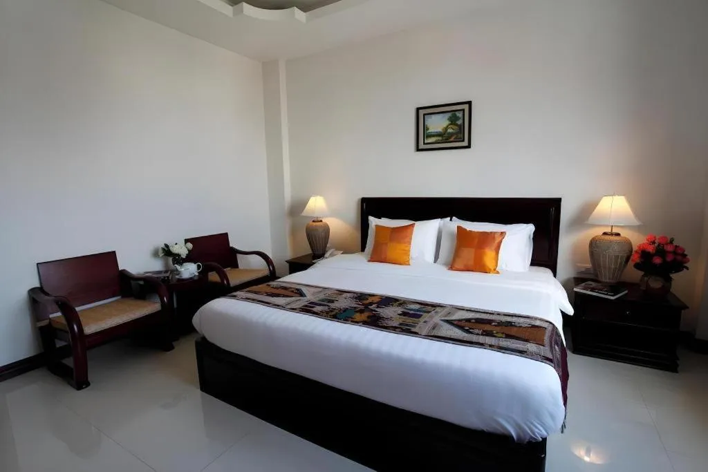 Bed in Lao Golden Hotel