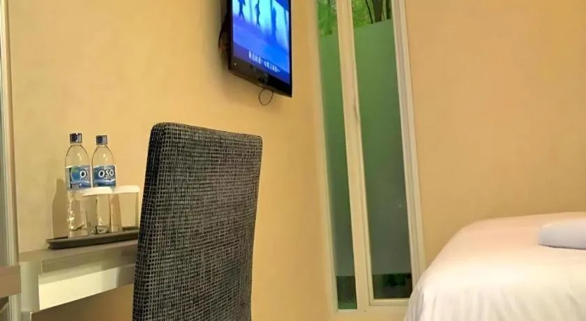 Bed in Clay Hotel Jakarta