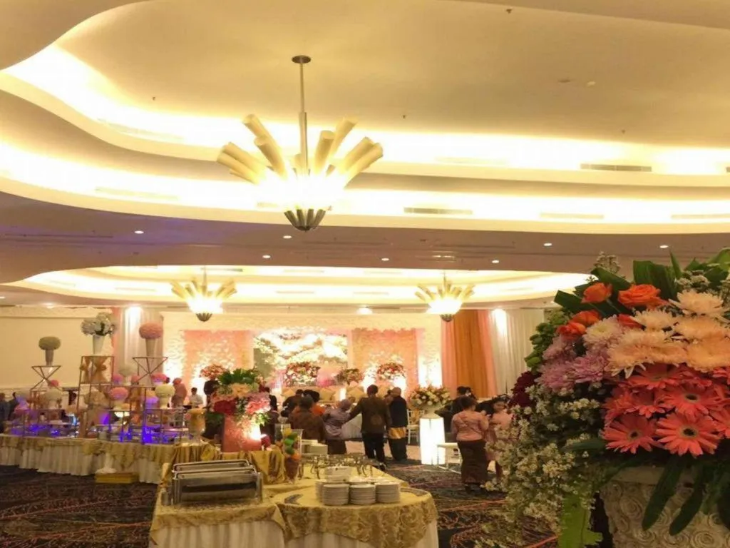 IPB Convention Hotel Botani Square