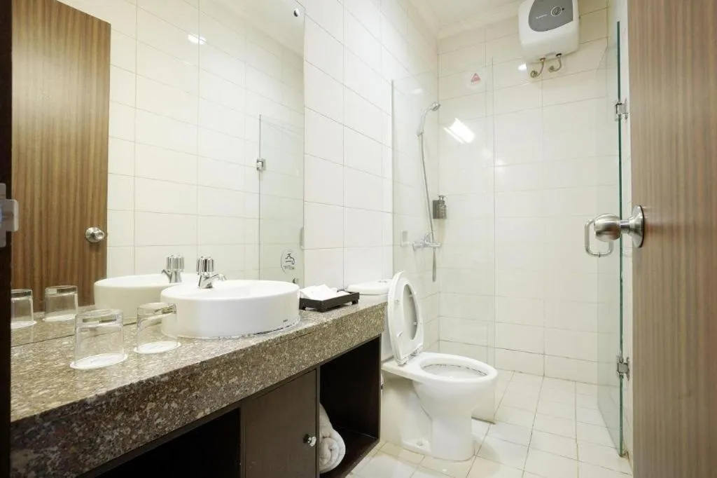 IPB Convention Hotel Botani Square