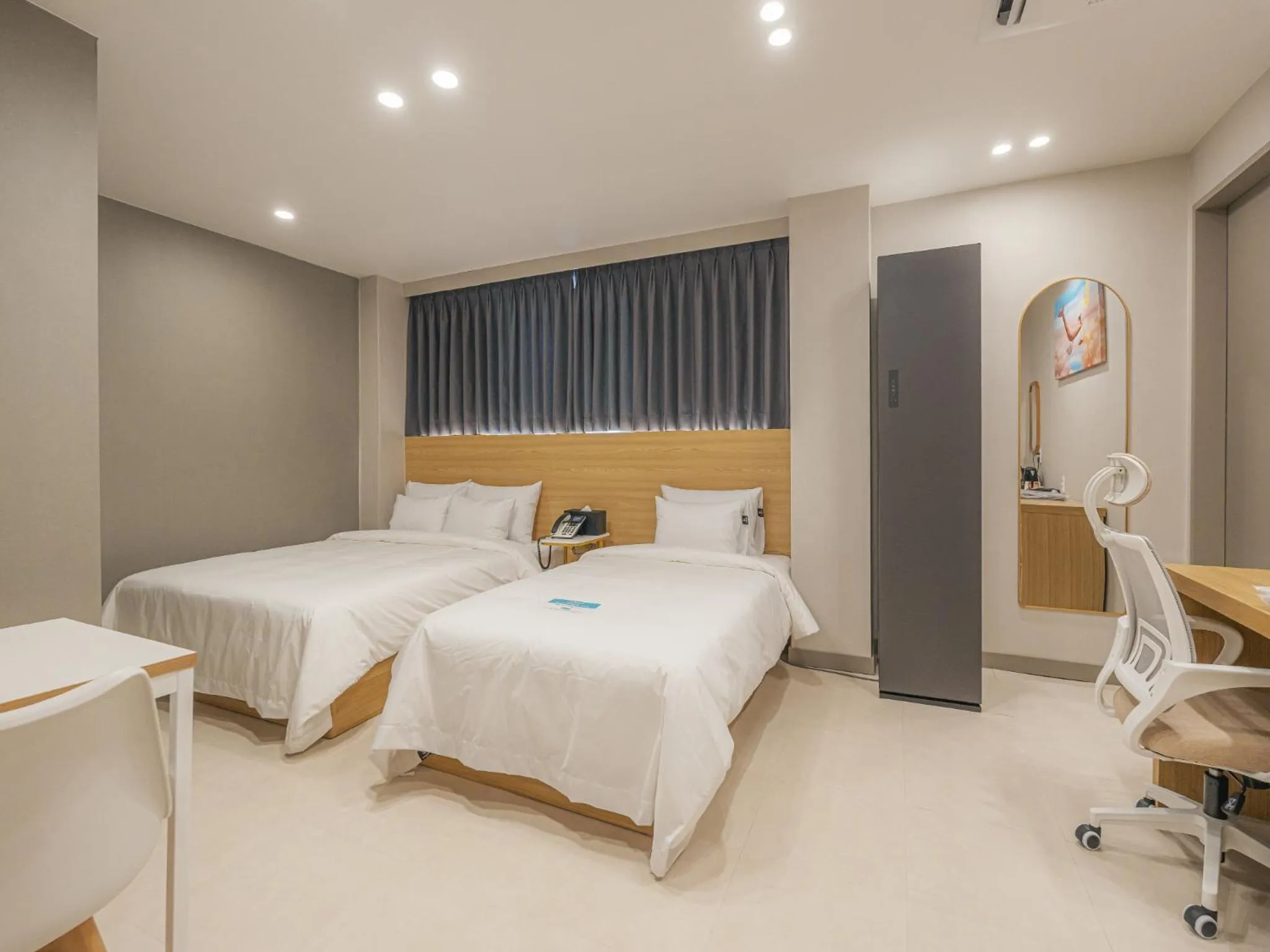 Bed in Hotel Leo Changwon Central Branch