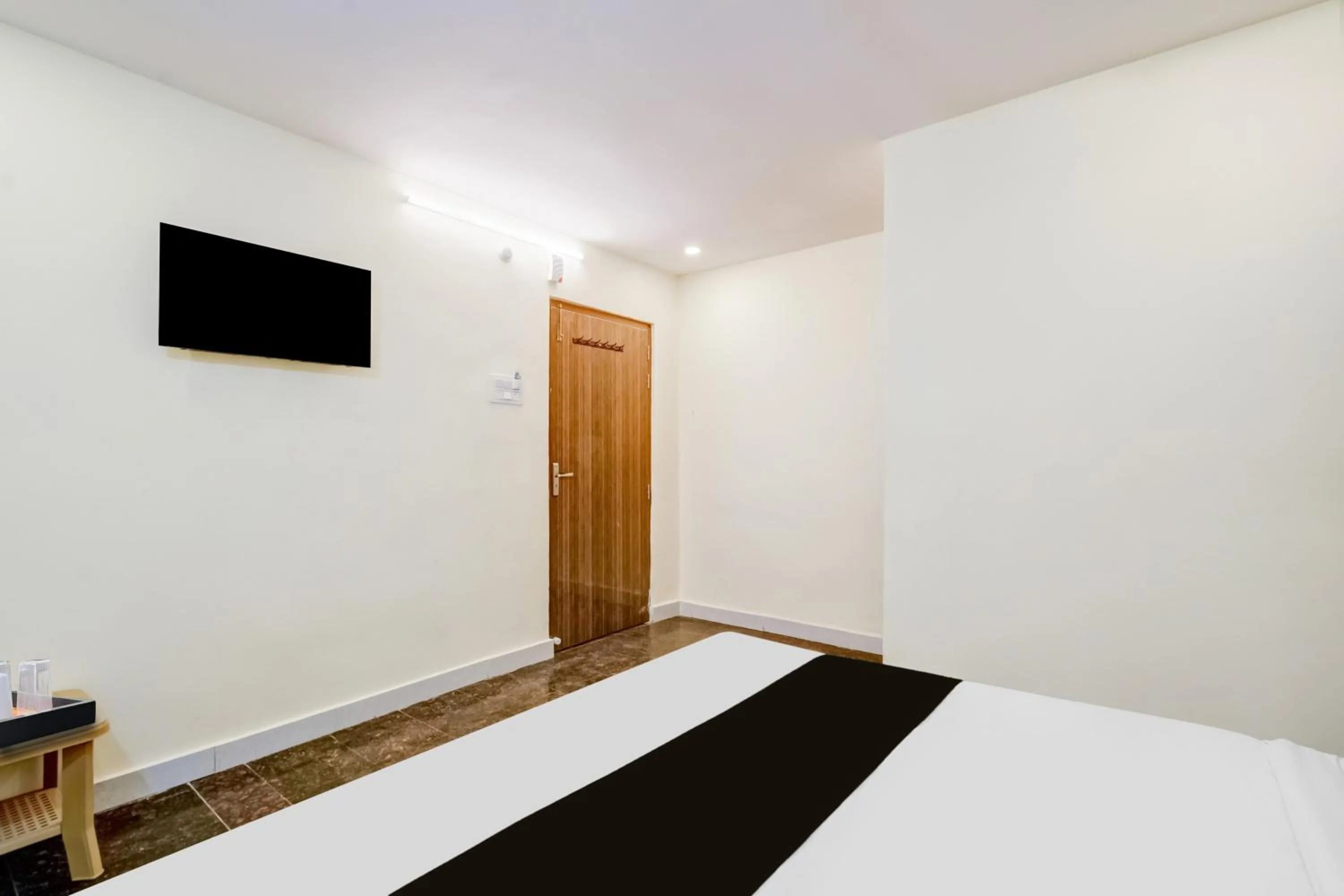 Bedroom, Bed in Hotel O Neredmet Road