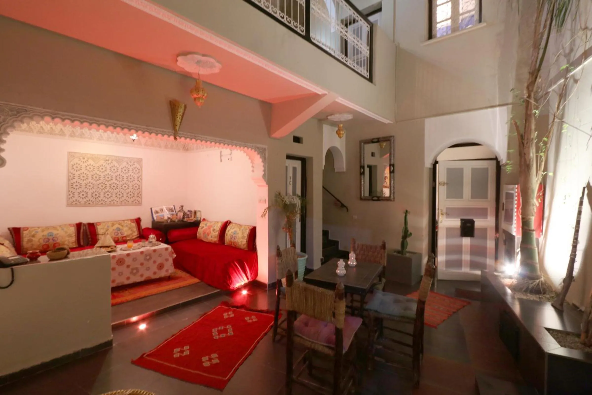 Patio, Bed in Diamant La Ville Rouge