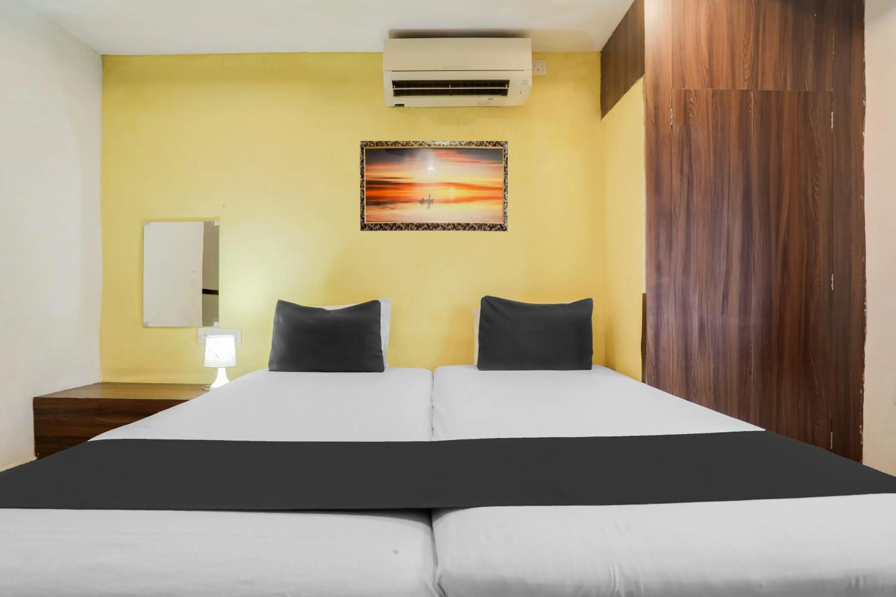 Bedroom in Hotel O Gyan Regency