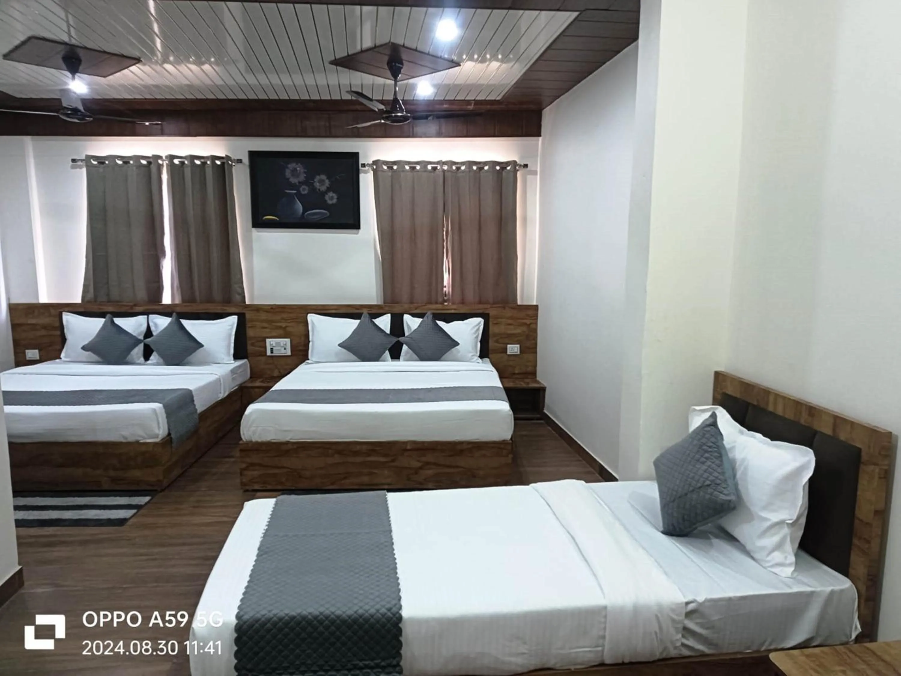 Bedroom in ShriGo Hotel Pushpa Residency