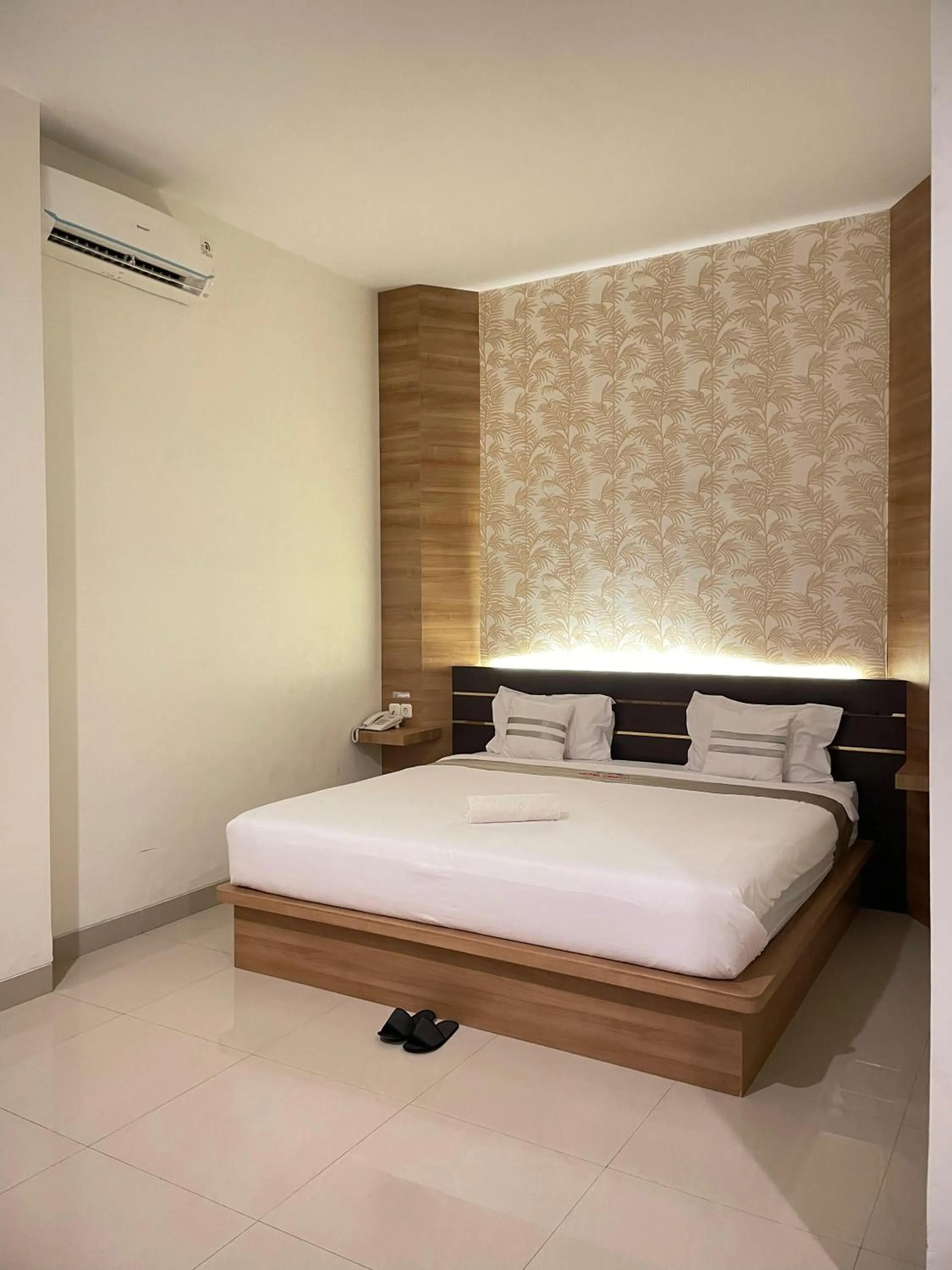 Bed in Hotel Cendana Palu