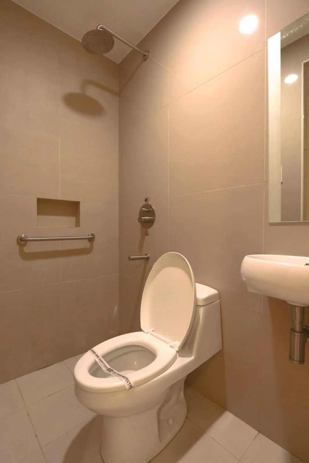 Bathroom in Hotel Sogo San Jose Del Monte, Bulacan