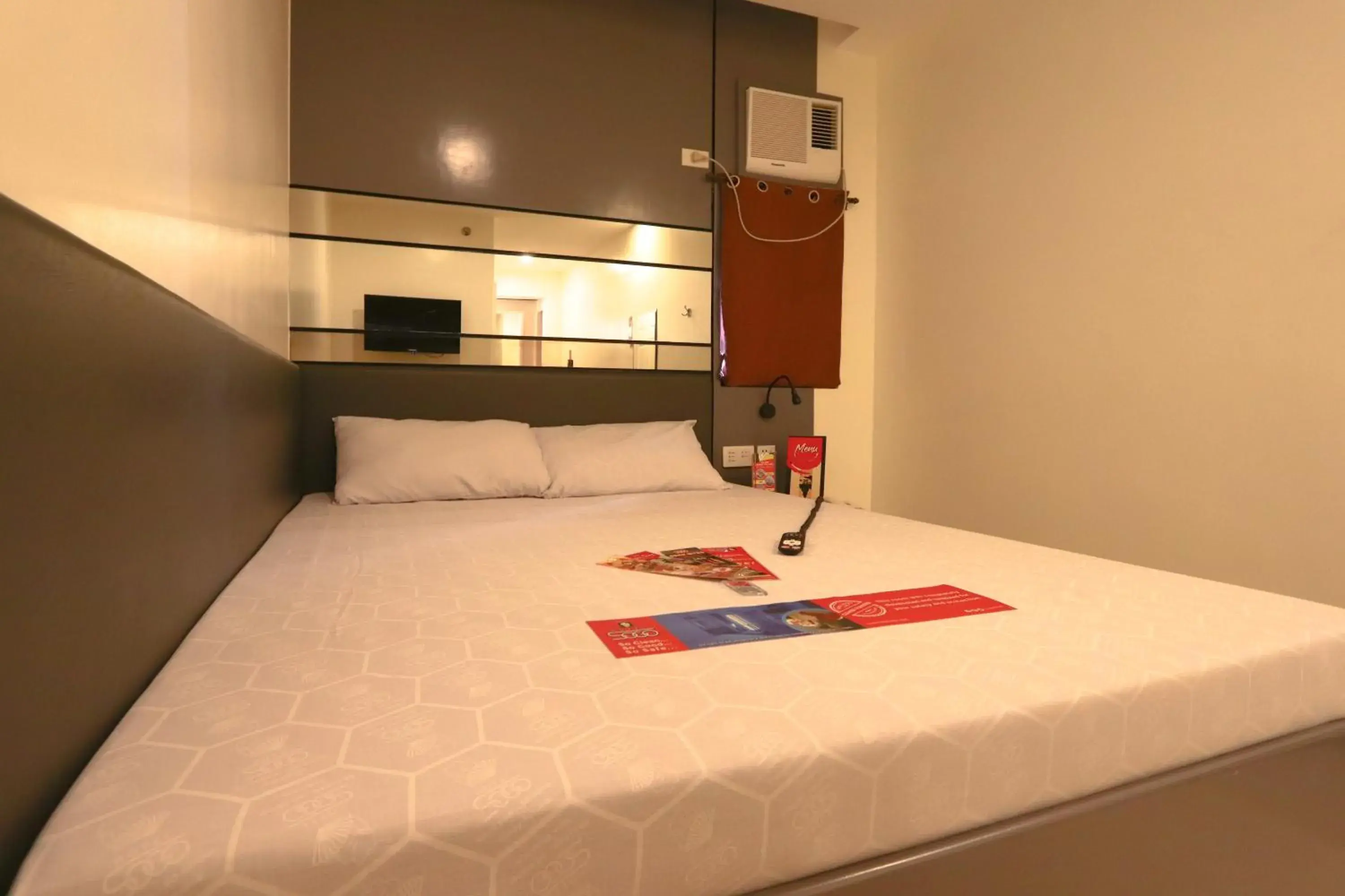 Premium Room in Hotel Sogo San Jose Del Monte, Bulacan Premium Room in Hotel Sogo San Jose Del Monte, Bulacan