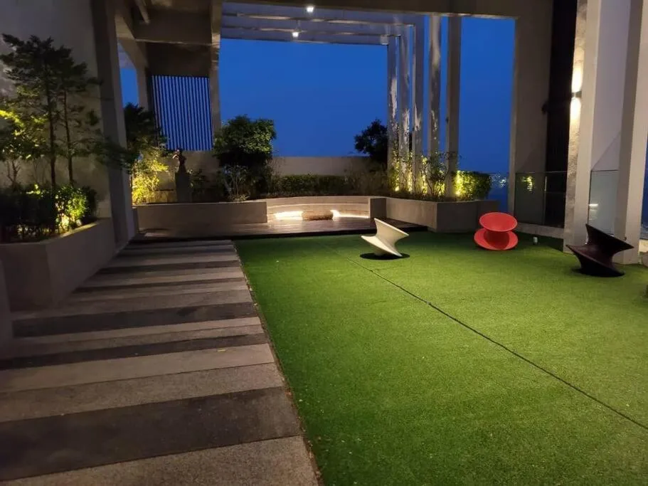 GM 2904 Couple Cozy Netflix 100mbps BySTAY