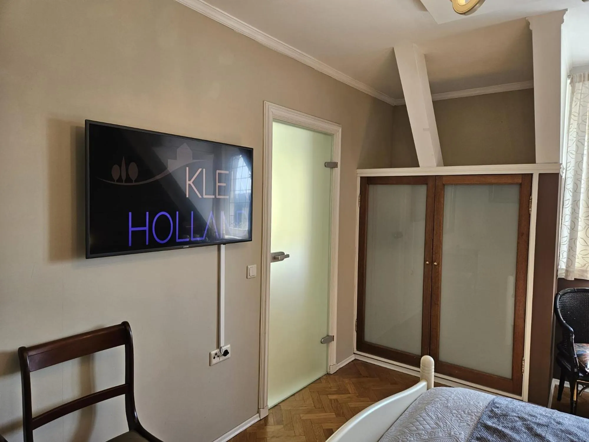 TV and multimedia in Klein Holland