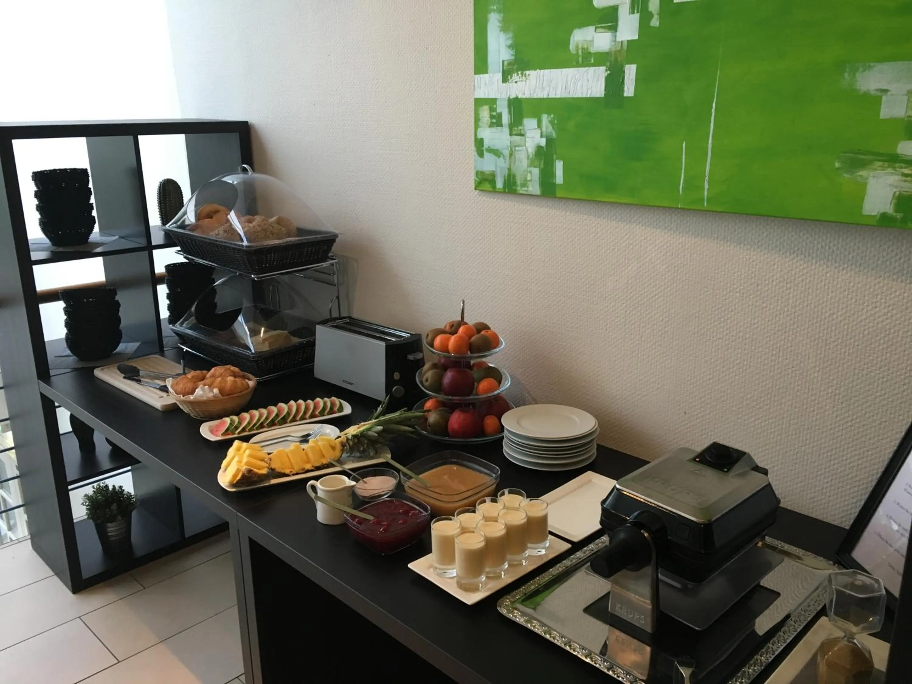 Continental breakfast in Weinhotel Römerbad