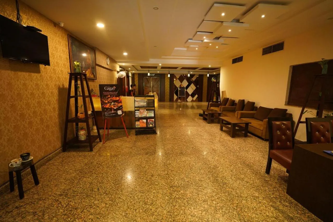 Lobby or reception in Hotel Gagan Regency