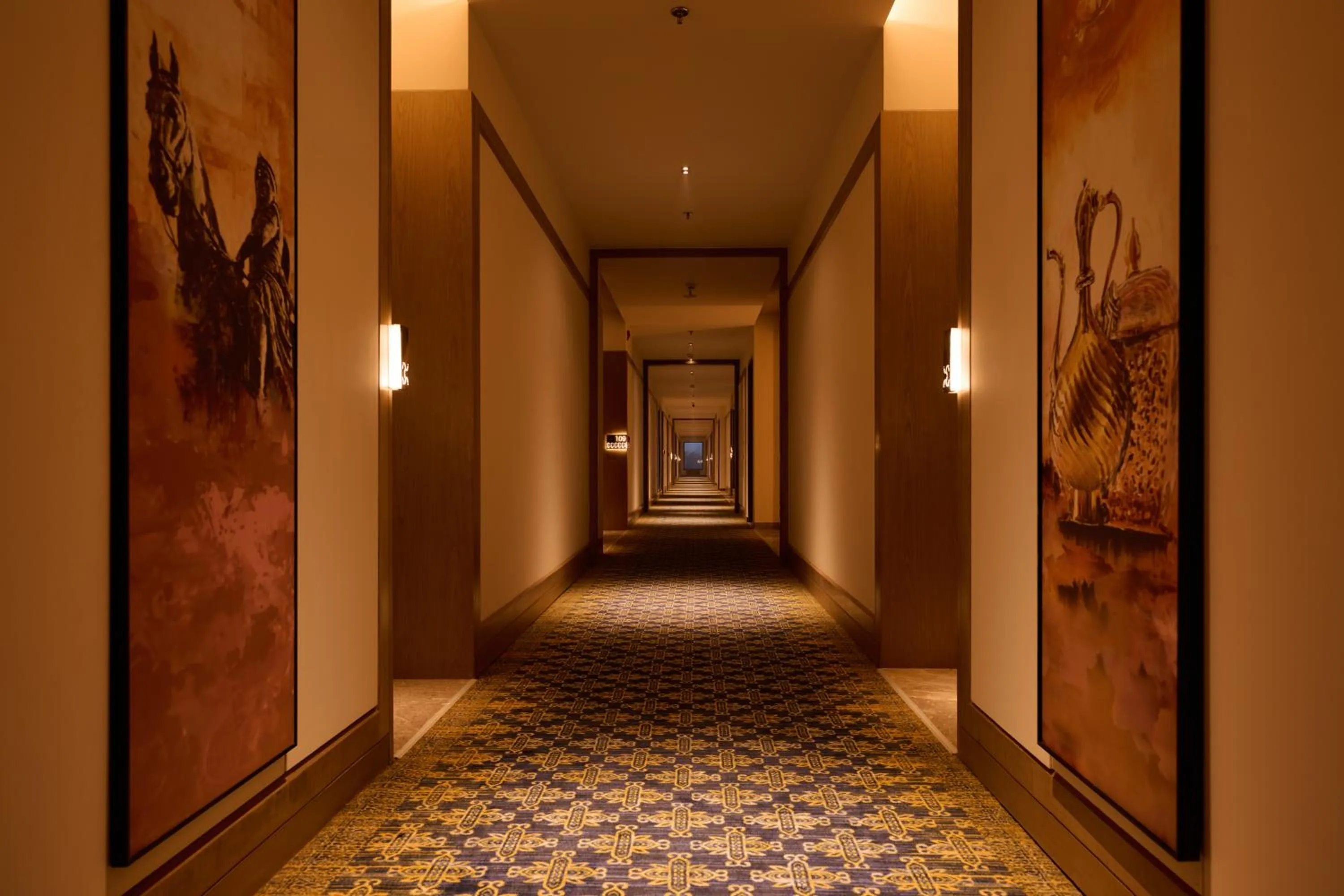 elevator in Sarovar Premiere Amritsar