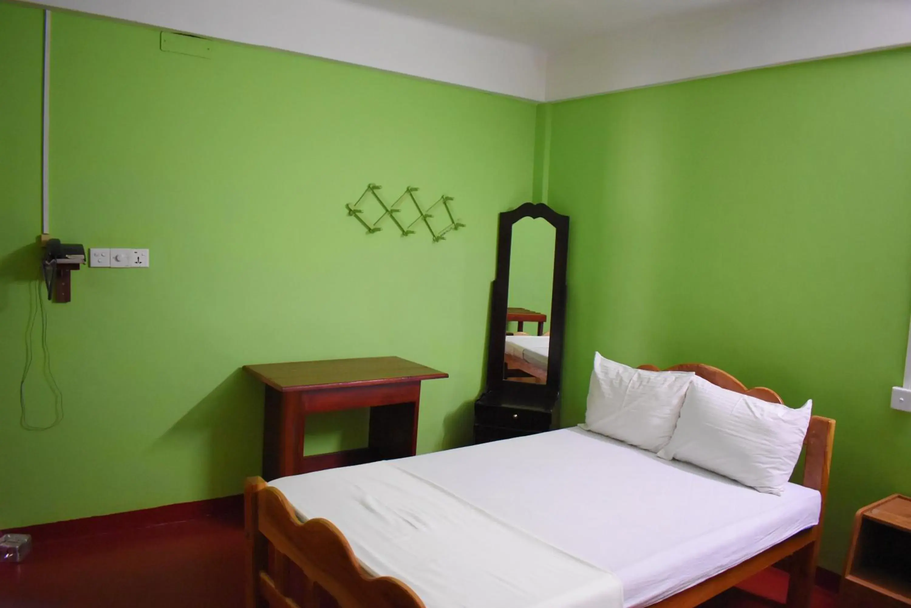 Triple Room with City View in AKR Hotel Kilinochchi Triple Room with City View in AKR Hotel Kilinochchi